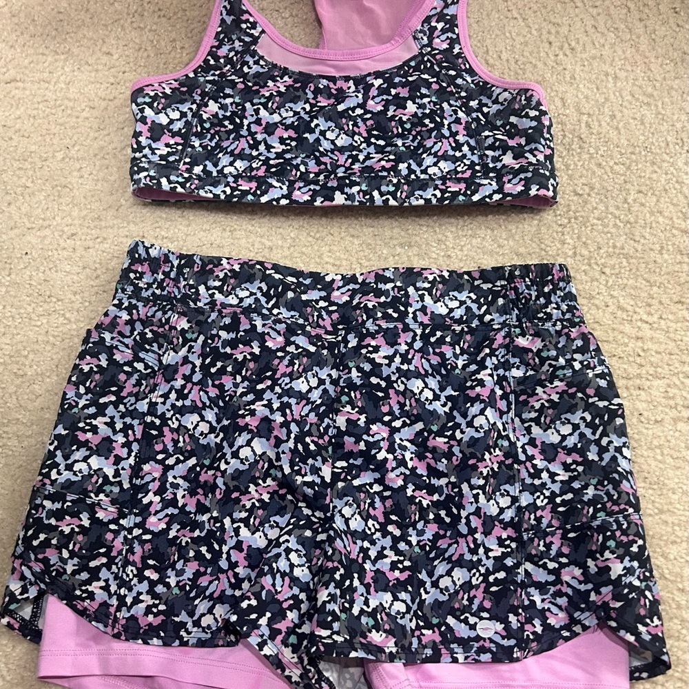 Avia Pink and Multicolor Sportswear